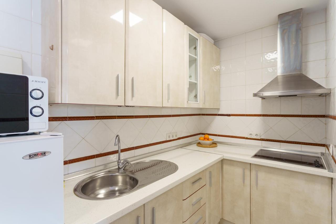 Malagasuite Carihuela Seaview Torremolinos Exteriör bild